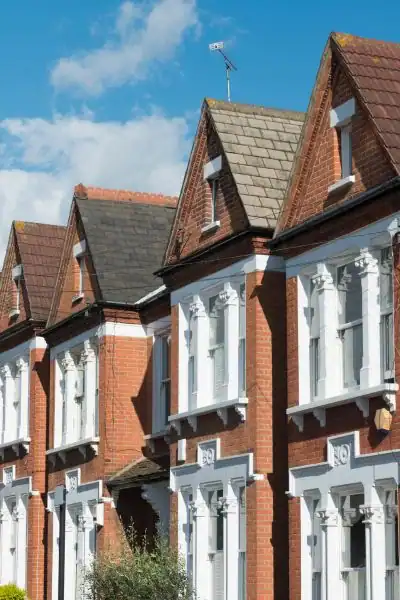 The Question Every Homeowner Asks: When Should I Serve Notice Loughton?